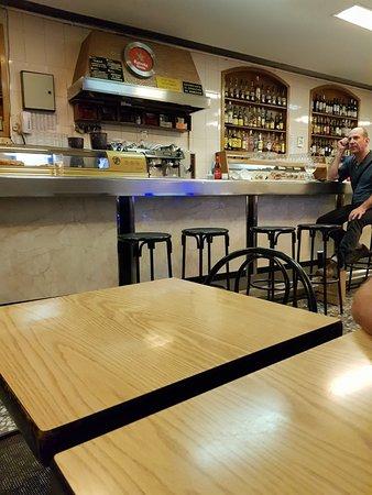 Bar Restaurant Els Tres Bots